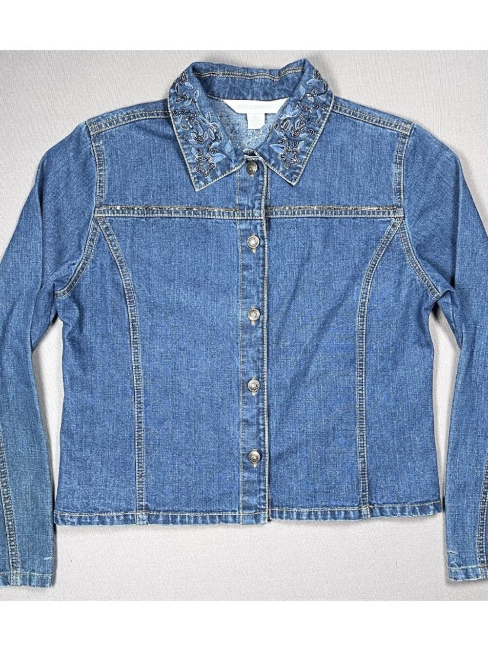 Petite Sophisticate Floral Beaded Embroidered Blue Jean Jacket -Women Size Small